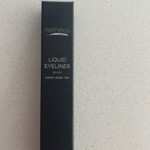 Liquid eyeliner